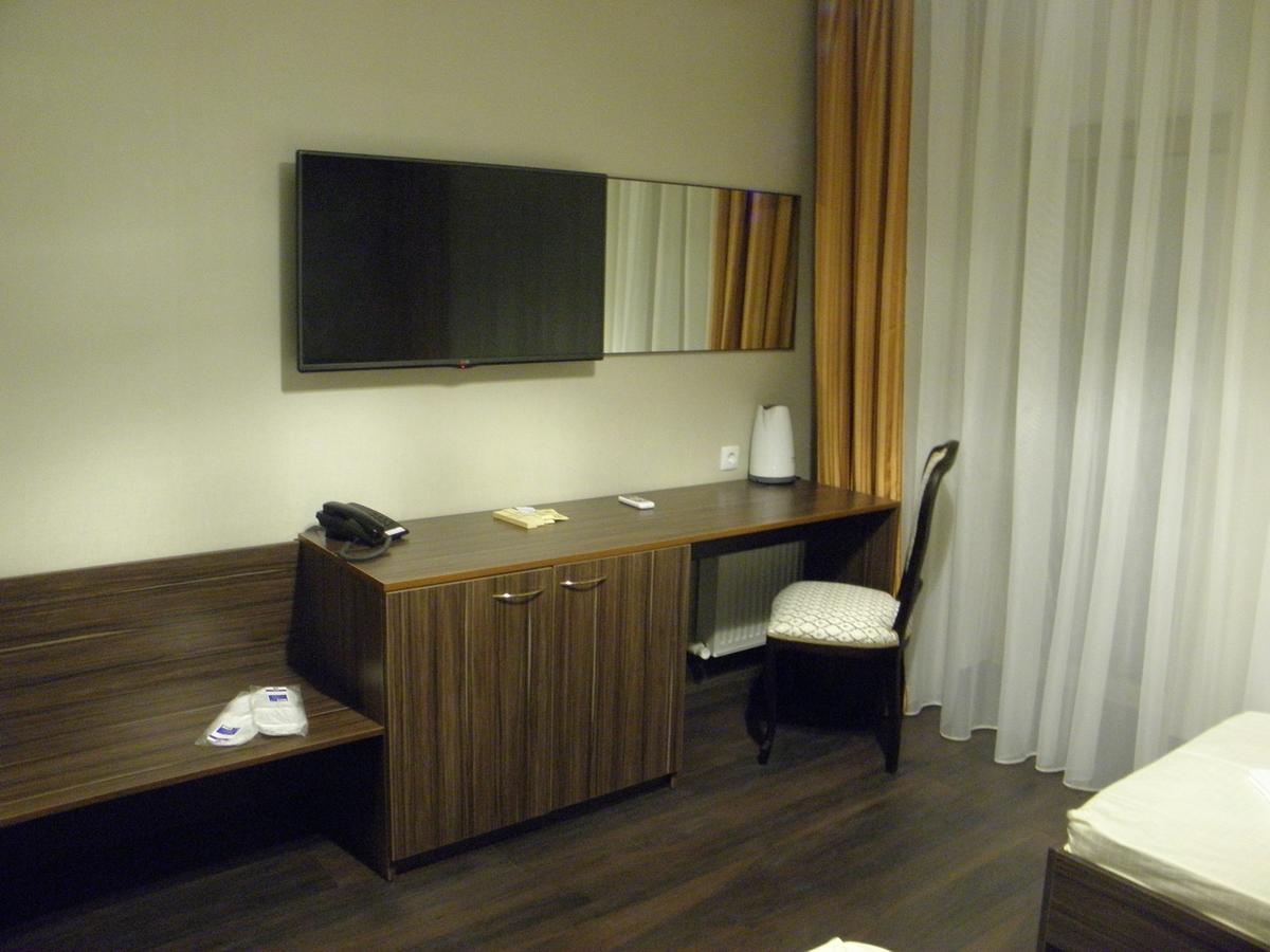 Krts Korona Otel Sudilovichi Dış mekan fotoğraf