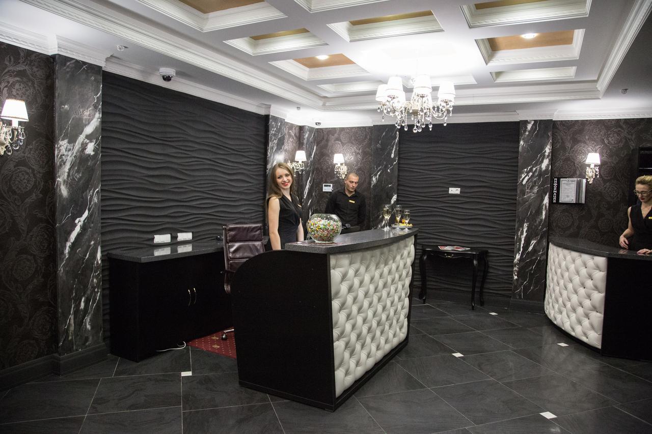 Krts Korona Otel Sudilovichi Dış mekan fotoğraf