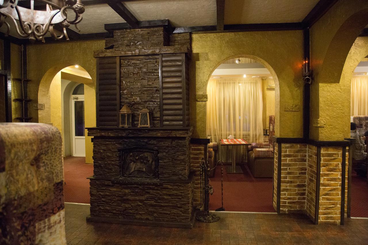 Krts Korona Otel Sudilovichi Dış mekan fotoğraf